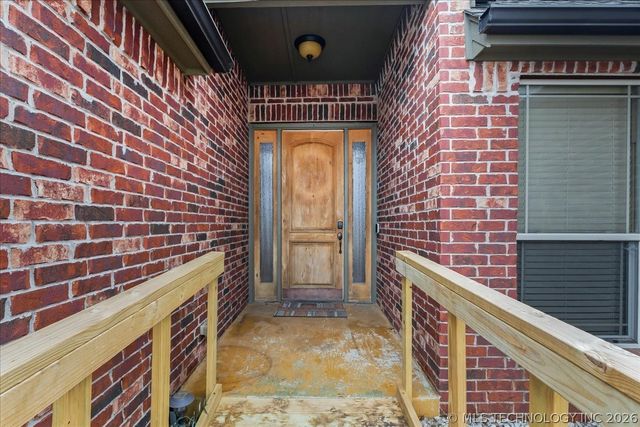 1240 W Keeling Avenue, Sapulpa, OK 74066