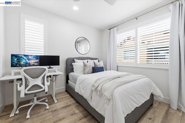 6916 Stags Leap Ln, Dublin, CA 94568