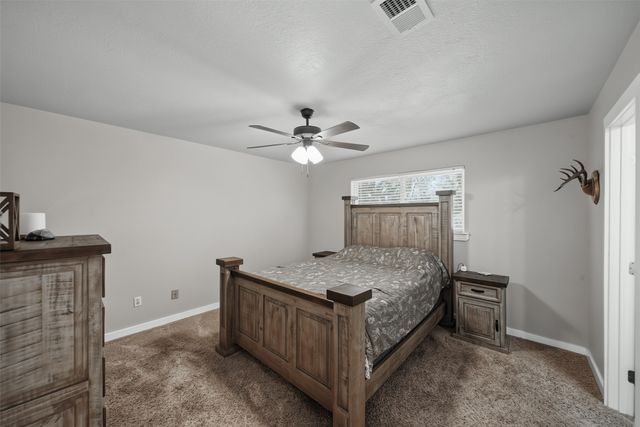909 Shady Oaks, Bridgeport, TX 76426