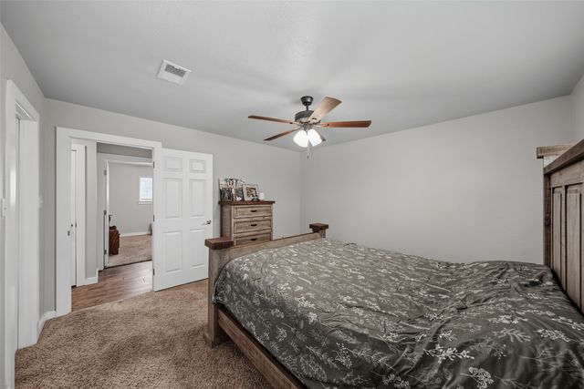 909 Shady Oaks, Bridgeport, TX 76426