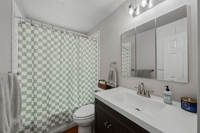 909 Shady Oaks, Bridgeport, TX 76426