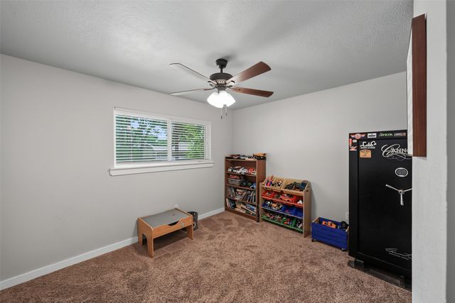 909 Shady Oaks, Bridgeport, TX 76426
