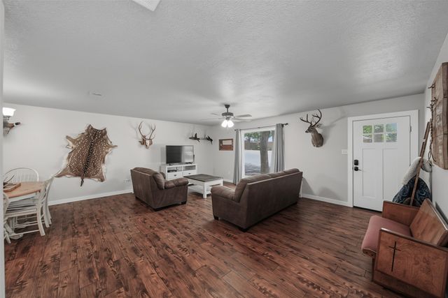 909 Shady Oaks, Bridgeport, TX 76426