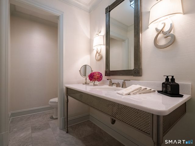 23 Wyckham Hill Lane, Greenwich, CT 06831