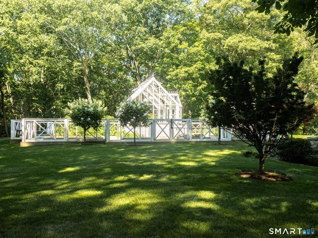 23 Wyckham Hill Lane, Greenwich, CT 06831