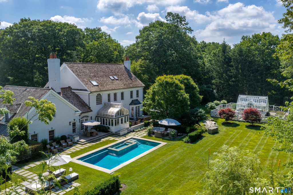 23 Wyckham Hill Lane, Greenwich, CT 06831
