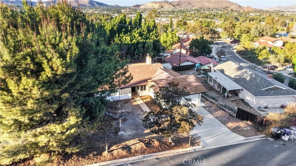 6301 Avenue De Palma, Jurupa Valley, CA 92509 — photo 5