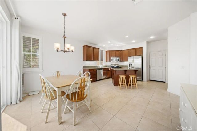 829 Lincoln Gln, Buena Park, CA 90620