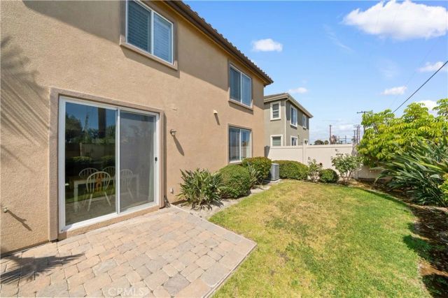 829 Lincoln Gln, Buena Park, CA 90620
