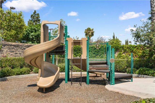 829 Lincoln Gln, Buena Park, CA 90620