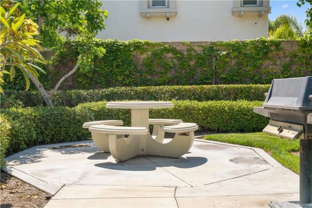 829 Lincoln Gln, Buena Park, CA 90620