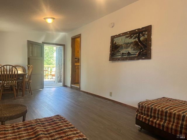 10418 Mulberry St, Middletown, CA 95461