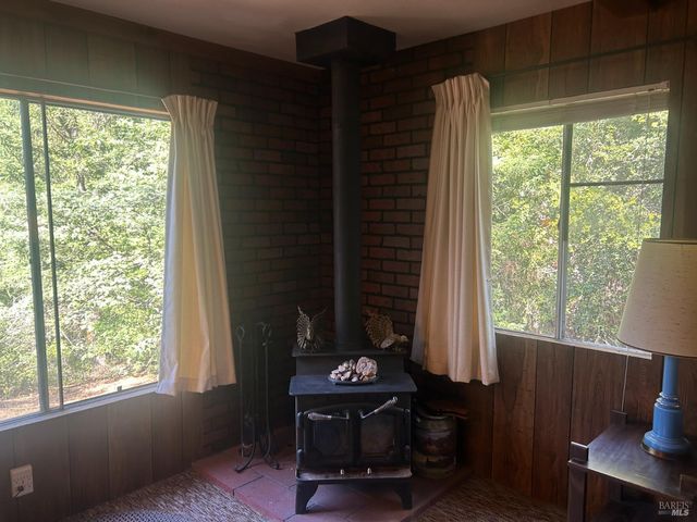 10418 Mulberry St, Middletown, CA 95461