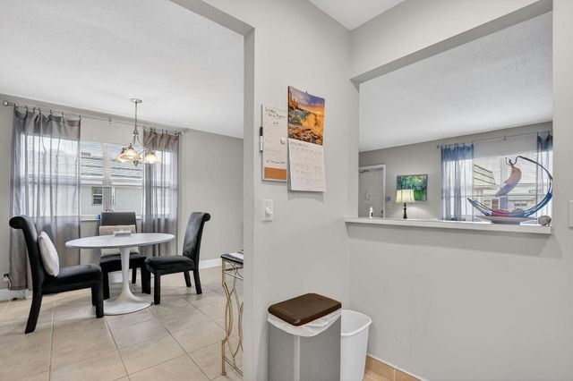 471 Monaco J, Delray Beach, FL 33446