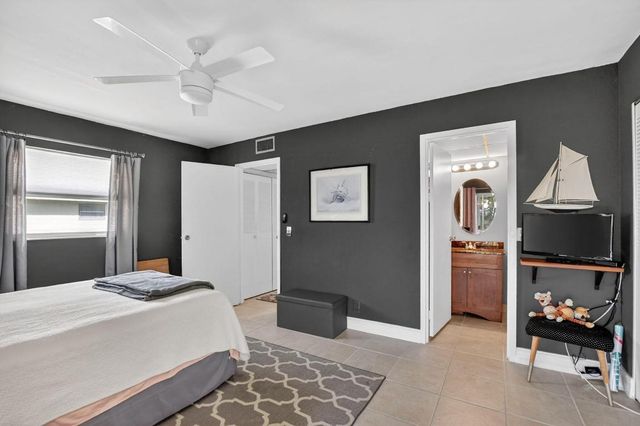 471 Monaco J, Delray Beach, FL 33446