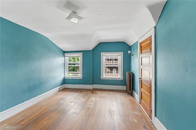 220 Lenox Avenue, Providence, RI 02907