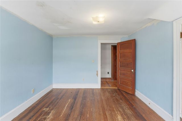 220 Lenox Avenue, Providence, RI 02907