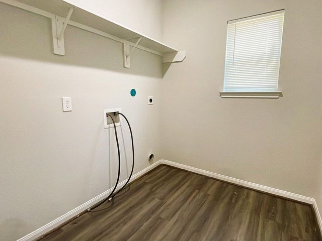 8153 Homewood B, Houston, TX 77028