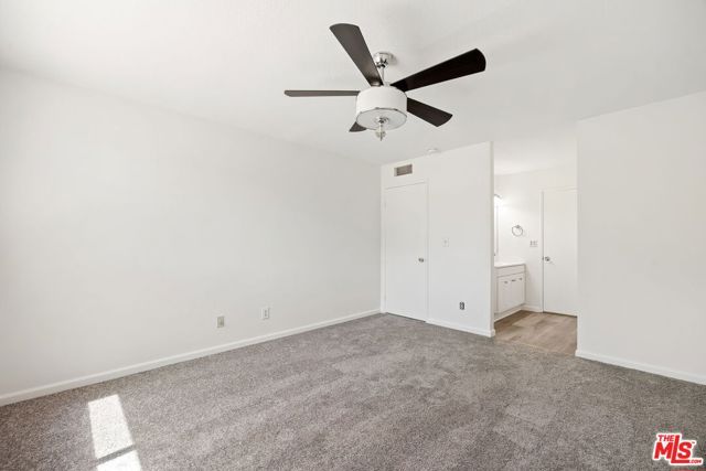 24817 Sand Wedge Lane, Santa Clarita, CA 91355