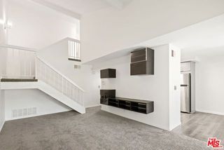 24817 Sand Wedge Lane, Santa Clarita, CA 91355
