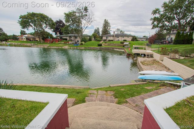 5030 Stellar Road, Shelby Charter Township, MI 48316
