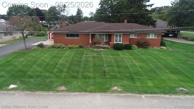 5030 Stellar Road, Shelby Charter Township, MI 48316