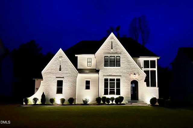 1812 Elderbank Drive, Apex, NC 27502