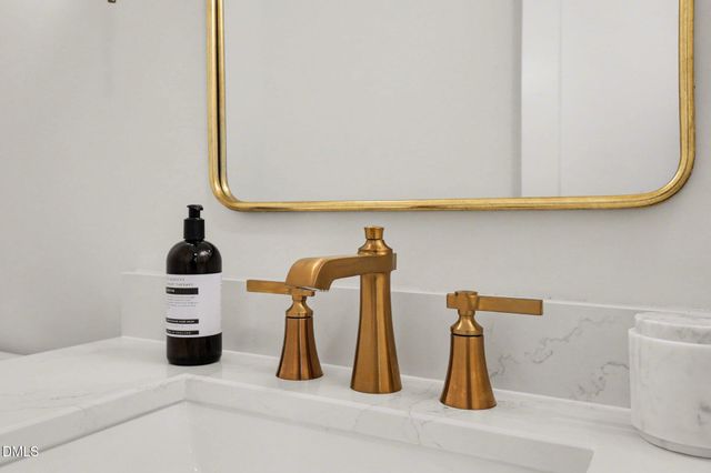 1812 Elderbank Drive, Apex, NC 27502