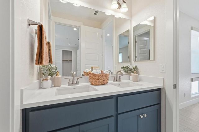 4616 Ian Lane, Tracy, CA 95377