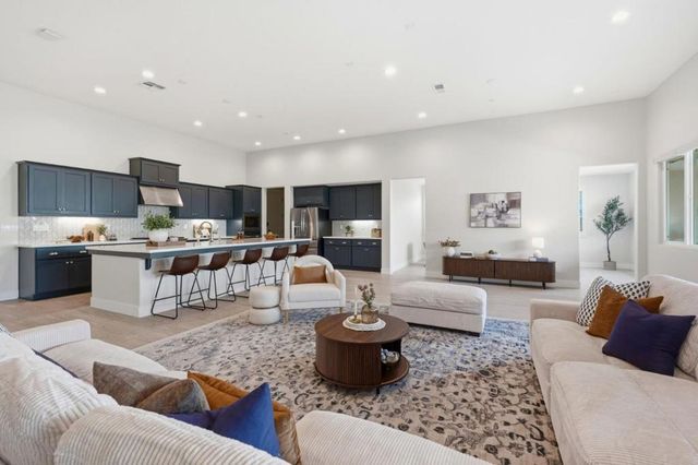 4616 Ian Lane, Tracy, CA 95377