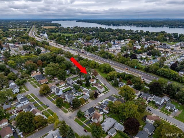 8512 Frontier Avenue, Niagara Falls, NY 14304