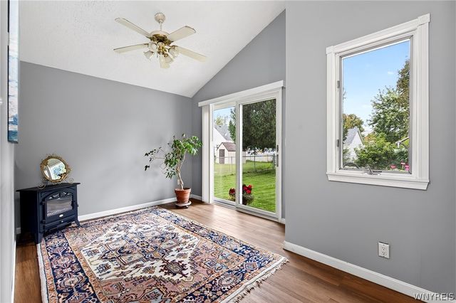 8512 Frontier Avenue, Niagara Falls, NY 14304