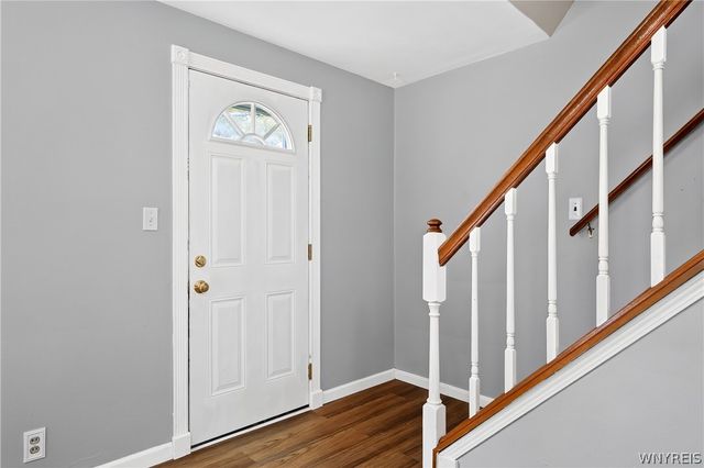 8512 Frontier Avenue, Niagara Falls, NY 14304