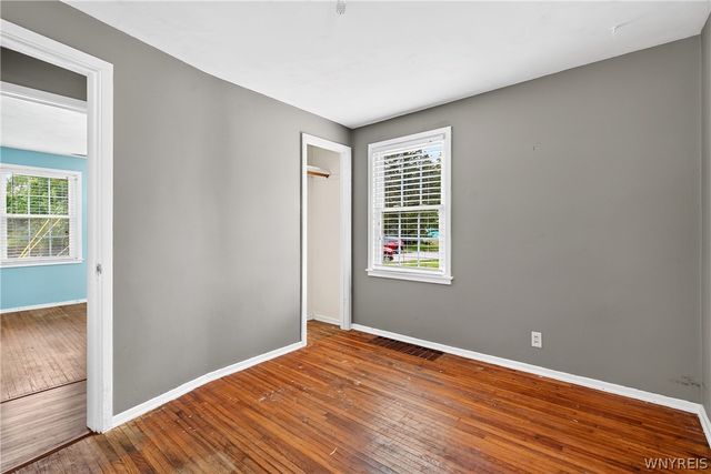 8512 Frontier Avenue, Niagara Falls, NY 14304