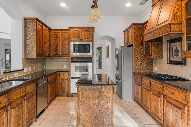 2709 Woodpark Drive, Garland, TX 75044