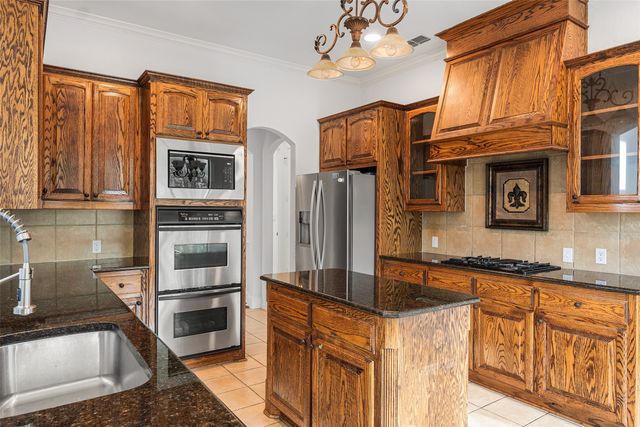 2709 Woodpark Drive, Garland, TX 75044