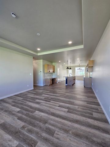 215 Shadow Mesa Street, Grand Junction, CO 81503