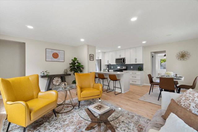 3267 S Herman STREET, Milwaukee, WI 53207