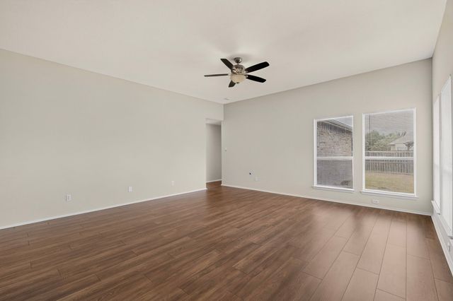 216 Spruce Trail, Forney, TX 75126