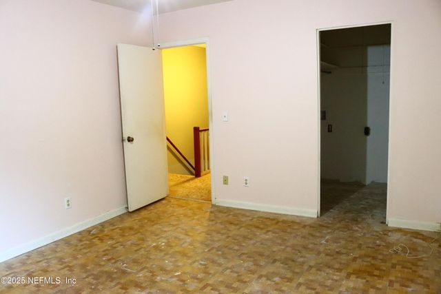 4319 PLAZA GATE Lane, 202, Jacksonville, FL 32217