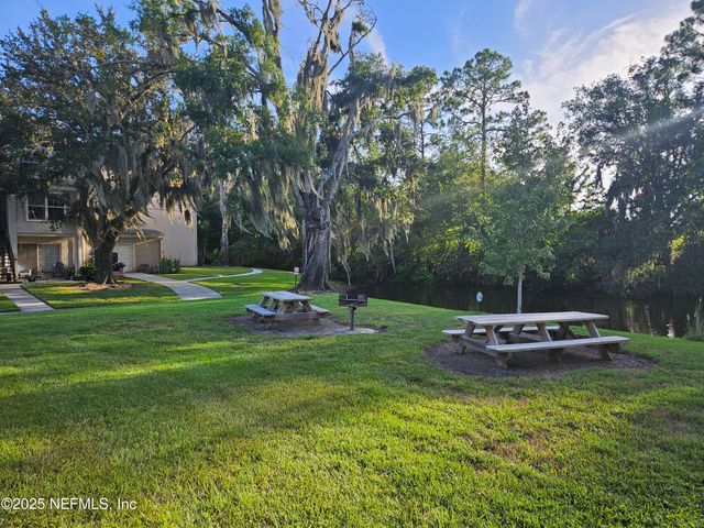 4319 PLAZA GATE Lane, 202, Jacksonville, FL 32217