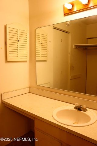 4319 PLAZA GATE Lane, 202, Jacksonville, FL 32217