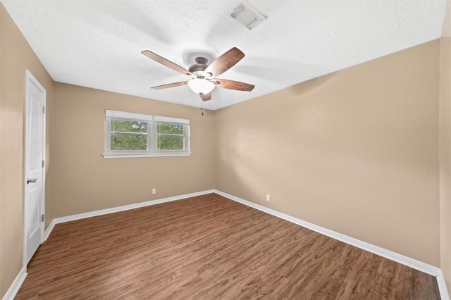 17330 Wellborne Road, Pearland, TX 77584