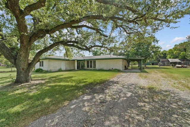 17330 Wellborne Road, Pearland, TX 77584