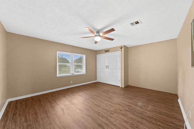 17330 Wellborne Road, Pearland, TX 77584