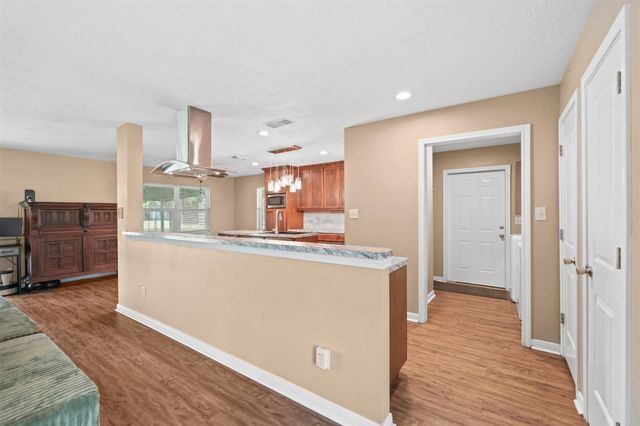 17330 Wellborne Road, Pearland, TX 77584