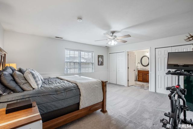 3021 Willow Branch Lane, Herrin, IL 62948