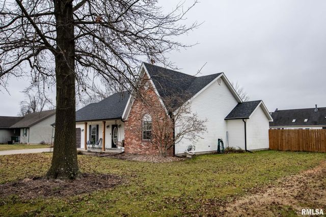 3021 Willow Branch Lane, Herrin, IL 62948