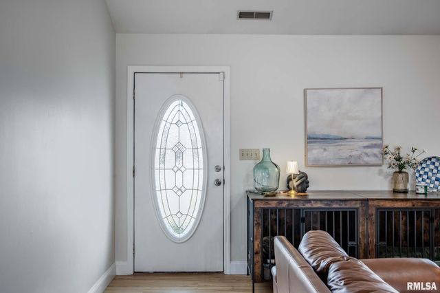 3021 Willow Branch Lane, Herrin, IL 62948