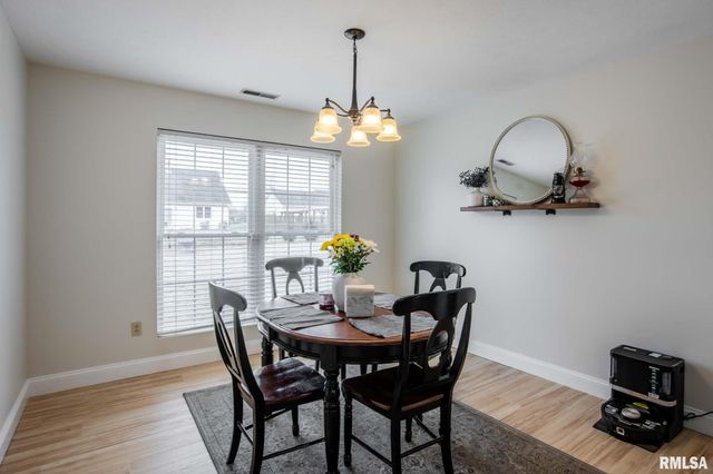 3021 Willow Branch Lane, Herrin, IL 62948